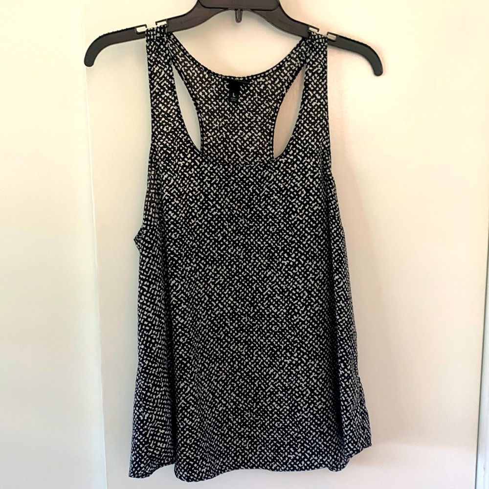 Black and white tank top/blouse/sleeveless
